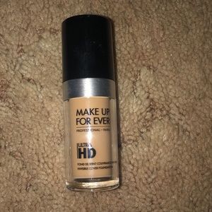 Makeup forever foundation